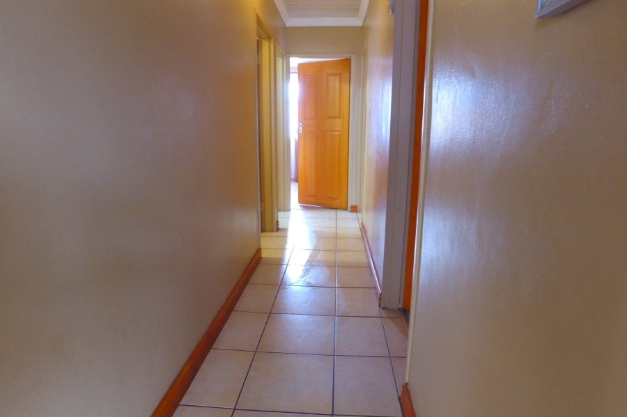 3 Bedroom Property for Sale in Houghton Place Western Cape